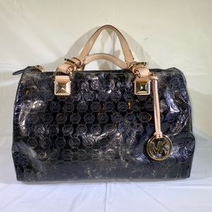 Michael kors tote